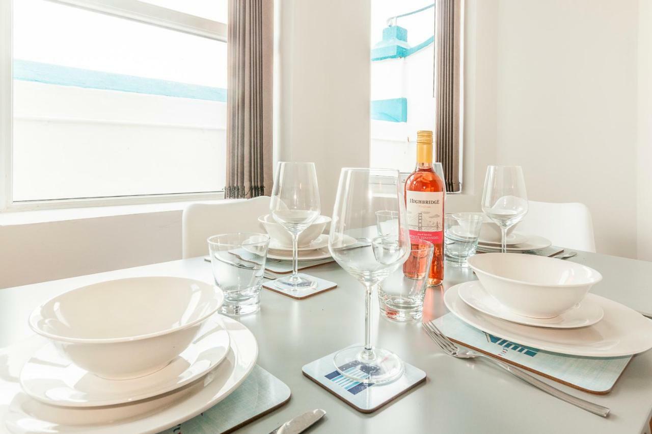 Five Way Apartments เพนตัน ภายนอก รูปภาพ